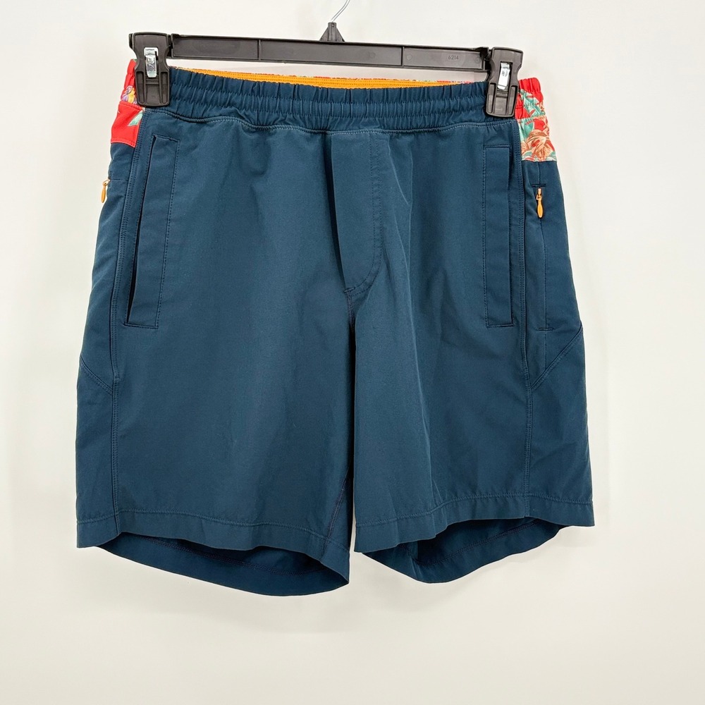 Birddogs Mens Gym Shorts Teal Blue Red Floral Tropical Trim Zipper Pockets 7in